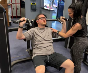 client undergoing workout regiment